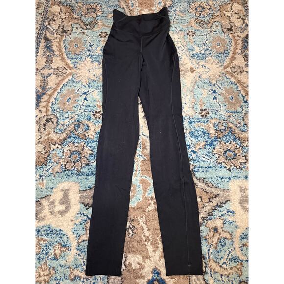 Lululemon Base Pace High-Rise Tight 0 - Picture 1 of 7